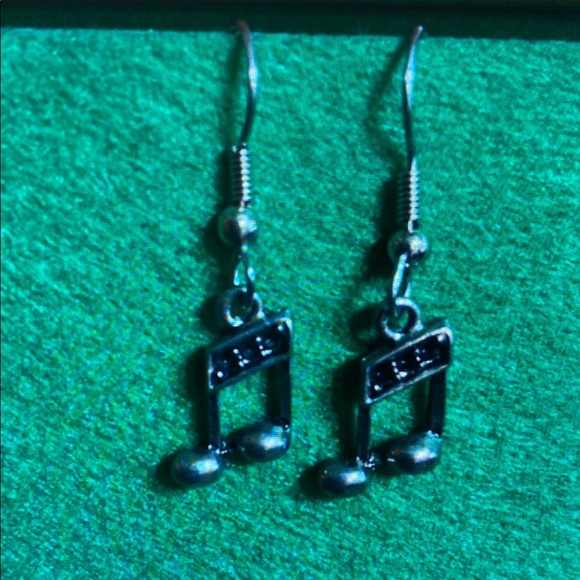 Musical Note Earrings in Black - Picture 1 of 1